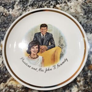 John F. And Mrs. Kennedy Commemorative plate